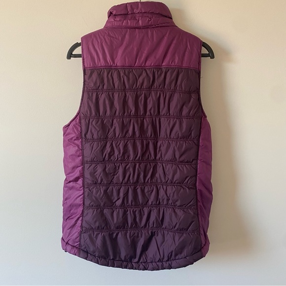 American Eagle Puffer Vest size medium - Picture 3 of 9